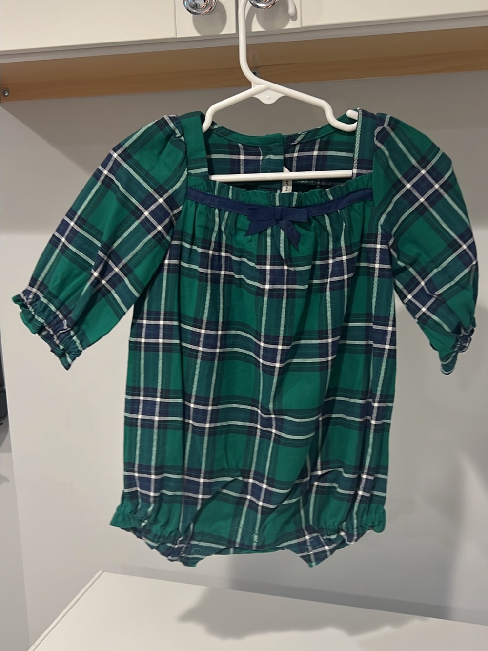 Janie and Jack 18-24 months Girls' Green Plaid Bubble Hem Top with Navy Bow